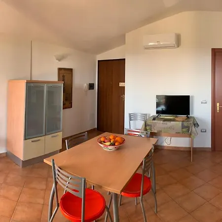 Delfino Apartment *